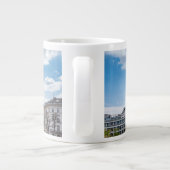 Karlskirche in Wien, Österreich Jumbo-Tasse (Rückseite)