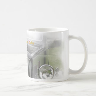 Karminrotes Tassen-Weiß, Rubin Austins sieben Kaffeetasse