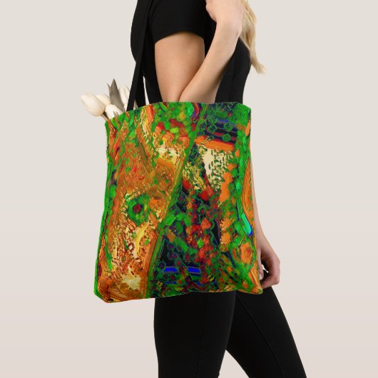 Karneval oder Party mit Maske, grün und orange Tasche (Von Nahem)