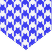 Karo aus blauem und weißem Hahnentrittmuster Tischdecke (Schrägansicht)