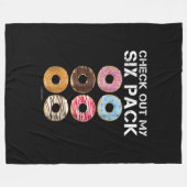 Karo aus meinem Sixpack Donut - Funny Gym Fleecedecke (Vorderseite (Horizontal))