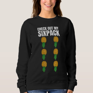 Karo aus meinem Sixpack Swinger auf den Kopf Anana Sweatshirt
