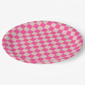 Karo Coral Pink Checked Pattern Checkerboard Pappteller (Schrägansicht)