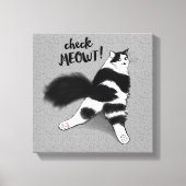 Karo Meowt! Funny Black and White Cat Sploot Leinwanddruck (Vorderseite)