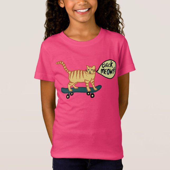 Karo Meowt Punny Skateboarding Tabby Cat T-Shirt (Vorderseite)