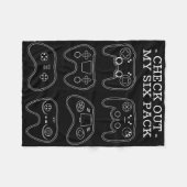 Karo Out My Six Pack - Funny Gamer Video Game Plan Fleecedecke (Vorderseite (Horizontal))