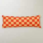 Karo Rot und Pfirsichfarben Checkered Checkerboard Seitenschläferkissen (Rückseite)
