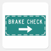 Karo-Straßenschild mit Pfeil Quadratischer Aufkleber (Vorderseite)