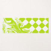 Karos und Wirbel in Kalkgrün und Weiß Yogamatte (Vorderseite (Horizontal))