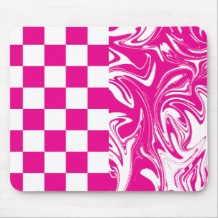 Karos und Wirbel in Magenta und White Mousepad
