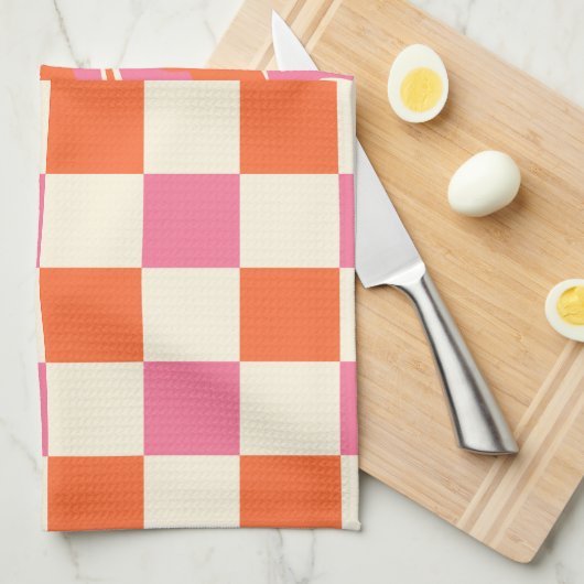 Karos und Wirbel - Rosa, Orange und Creme Geschirrtuch (Viertel Falte)