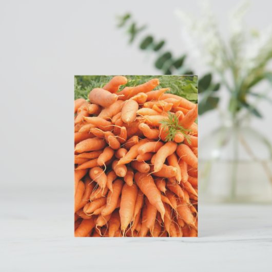 Karotten auf dem Markt für Bauern Postkarte (Stehend Vorderseite)