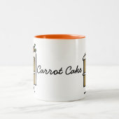 Karottenkuchenscheibe-Häschenzähne, die Nachtisch Zweifarbige Tasse (Mittel)