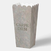 Karpe Diem Stone Popcornboxen Geschenkschachtel (Vorderseite)