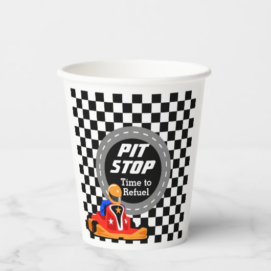 Kart-Zeit, um den Papierbecher wieder zu tanken (Vorderseite)