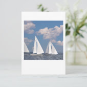 Karte mit Umschlag hat Segelboote, weiße Segel (Stehend Vorderseite)
