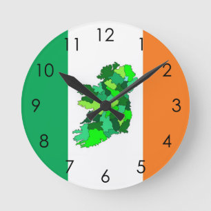 Karte von Irland und von irischer Flagge Runde Wanduhr