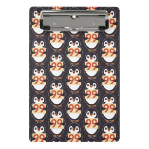 Karten-Pinguin mit der Nummer 99 Mini Klemmbrett