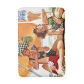 Kartenspiel am Strand von Alex Ross Badematte (Vorderseite Vertikal)