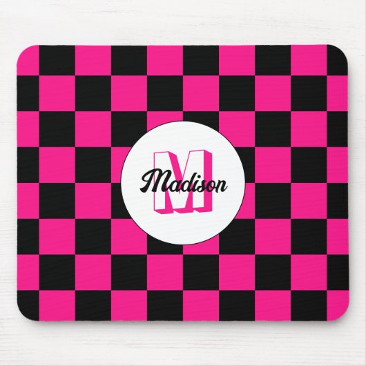 Kartierte Quadrate mit rosa, schwarz Retrogramm Mousepad (Vorne)