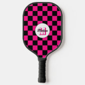 Kartierte Quadrate mit rosa, schwarz Retrogramm Pickleball Schläger (Rückseite)