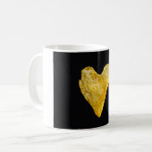 Kartoffelchips in Heart Shaped Kaffeetasse (Vorderseite Links)
