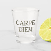 Karton Diem Stone Shot Glas (Vorderseite)