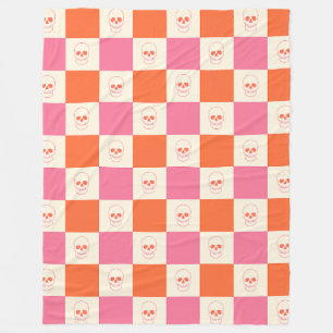 Karton-Skulpturen in Rosa, Orange und Creme Fleecedecke