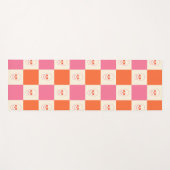 Karton-Skulpturen in Rosa, Orange und Creme Yogamatte (Vorderseite (Horizontal))