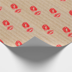 Karton und Roter Lipstick Kiss Print Patches Geschenkpapier