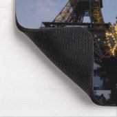 Karussell des Eiffelturms im Abend, Mousepad (Ecke)