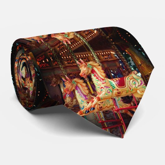 Karussell Pferde Krawatte (Gerollt)