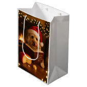 Käse Steuern Weihnachtsgeschenk Tasche - Creme Coc Mittlere Geschenktüte (Vorderseite Schrägansicht)