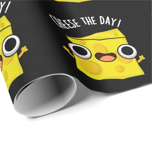Käse The Day Funny Food Pun Dark BG Geschenkpapier (Rolleneckpunkt)