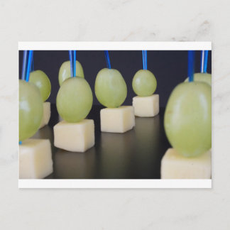 Käse und Trauben Postkarte