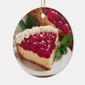 KÄSEKUCHEN MIT KIRSCHspitze-RUNDEN-VERZIERUNG Keramik Ornament (Links)