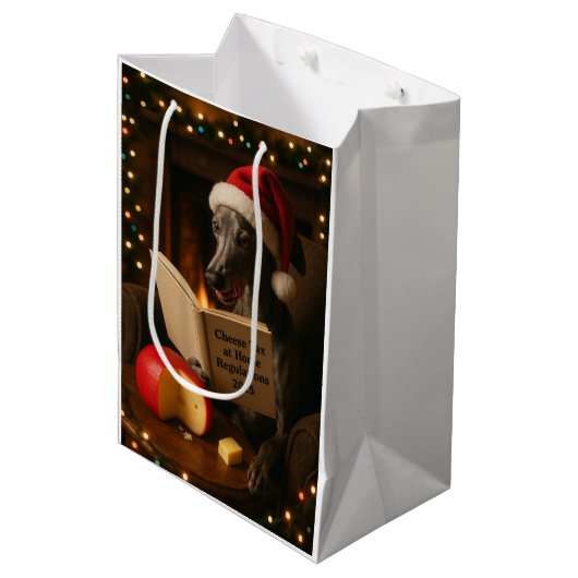 Käsesteuer Weihnachtsgeschenk - graues Brot Mittlere Geschenktüte (Vorderseite Schrägansicht)