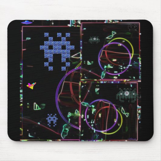 Kaskade elektronischer Spiele Mousepad (Vorne)