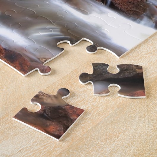 Kaskadengewässer Puzzle (Seite)
