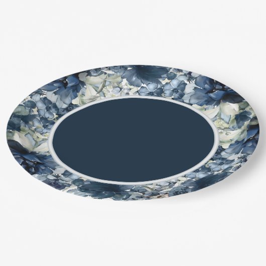 Kaskadierende Peonies Hochzeit 9 Zoll Navy Abendes Pappteller (Schrägansicht)