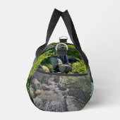 Kaskadierende Waldwasserfälle | Waldgrün Duffle Bag (Rechts)