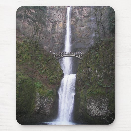 Kaskadierung des Multnomah Falls-Fotos Mousepad (Vorne)