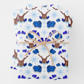 Kasky Niedlicher Weihnachtsmann auf Blue Ice Skate Geschenkpapier Set (Beispiel)
