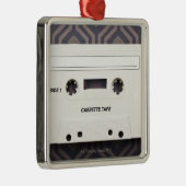 Kassette 3 ornament aus metall (Rechts)