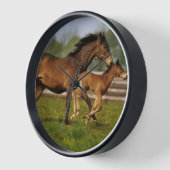 Kastanie-Mare & Foal Uhr (Winkel)