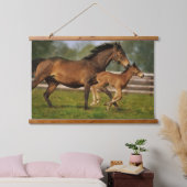 Kastanie-Mare & Foal Wandteppich Mit Holzrahmen (Schlafzimmer)