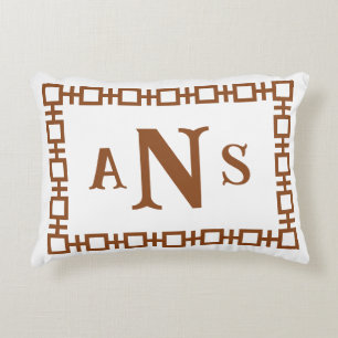 Kastanienbraun-Quadratzer-Monogramm Dekokissen