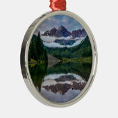 Kastanienbraune Bell Ornament Aus Metall (Rechts)