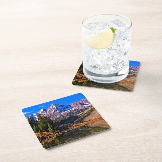 Kastanienbraune Bell Rechteckiger Pappuntersetzer (Vor Ort)