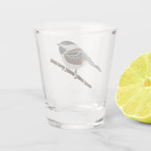 Kastaniengegarte Chickadee Bird Schnapsglas (Rückseite)